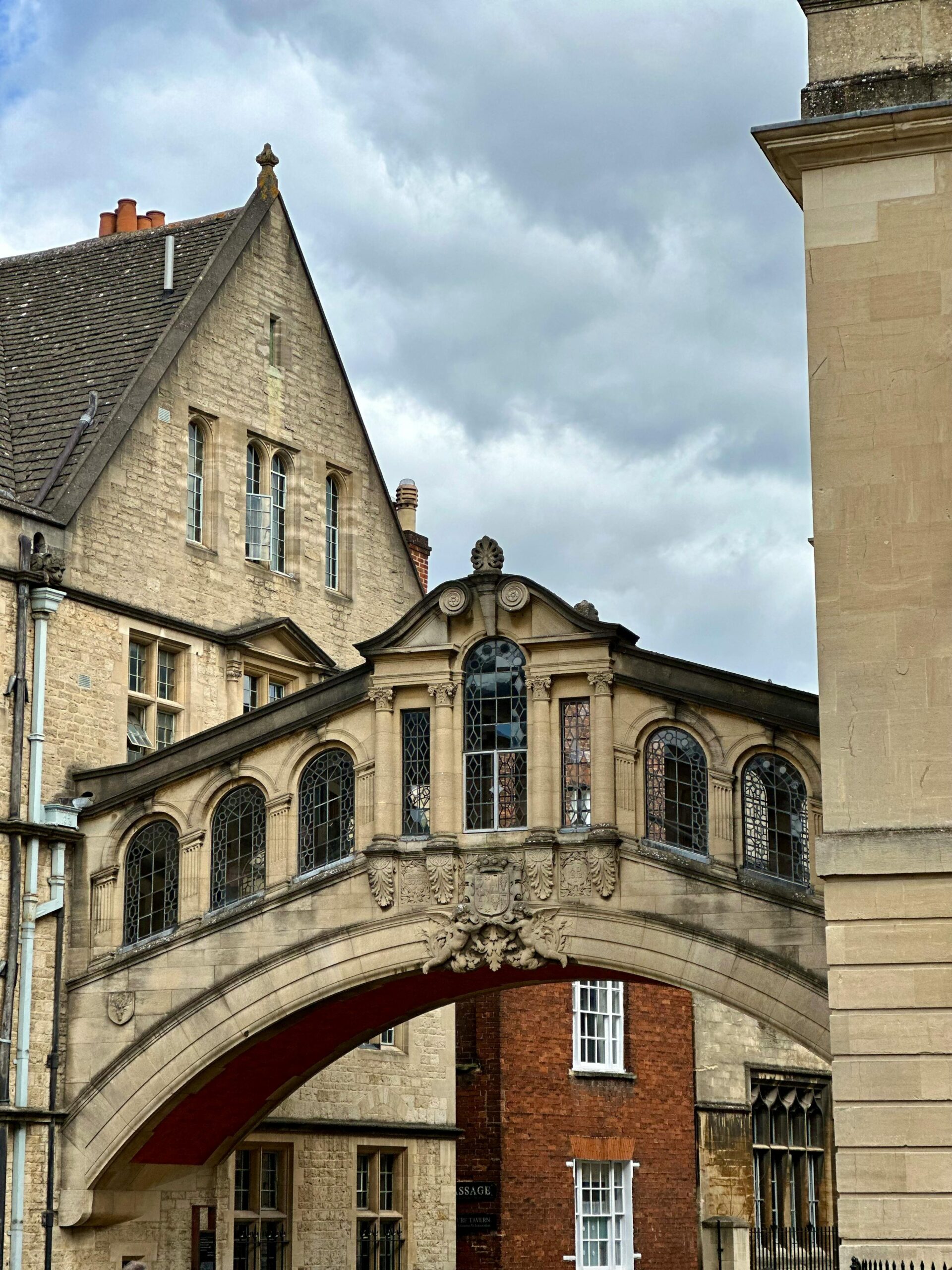 Lux Living Oxford